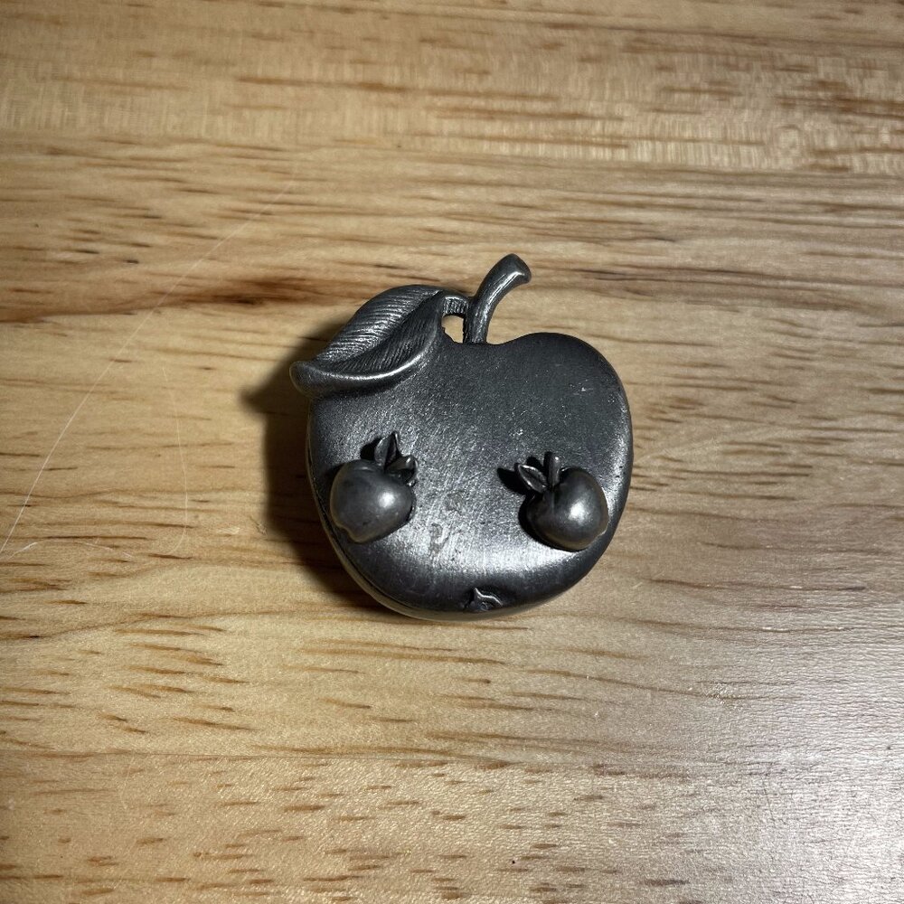 Vintage Torino Pewter Apple Stud Brooch Keepsake Box 1”